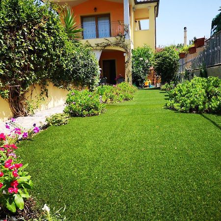 Casa Con Giardino Villa Olbia Luaran gambar