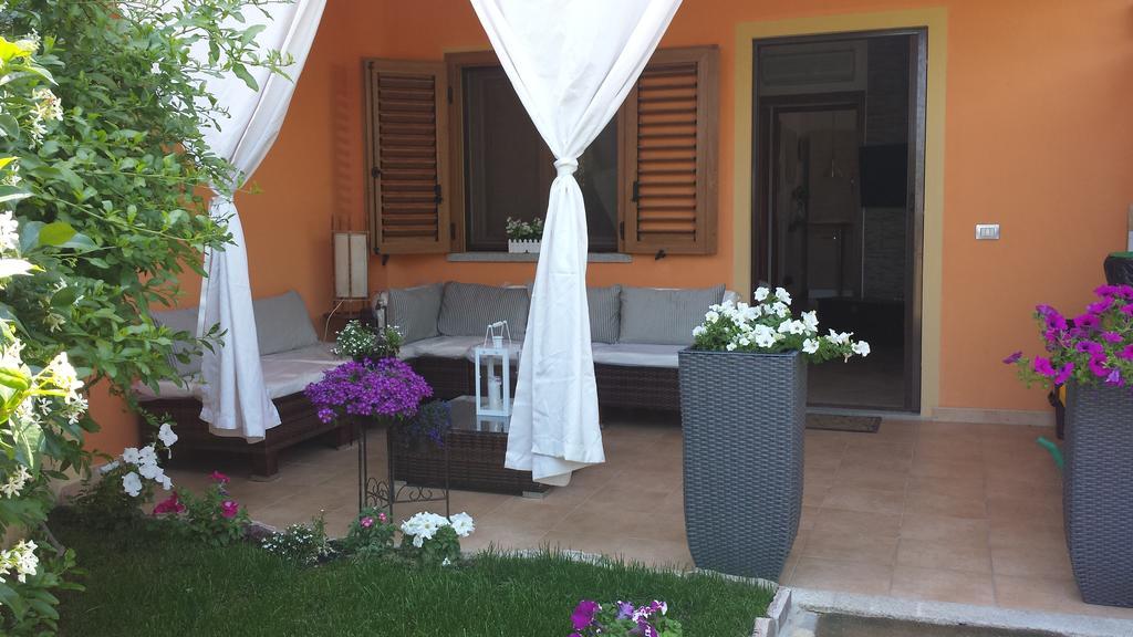 Casa Con Giardino Villa Olbia Bilik gambar